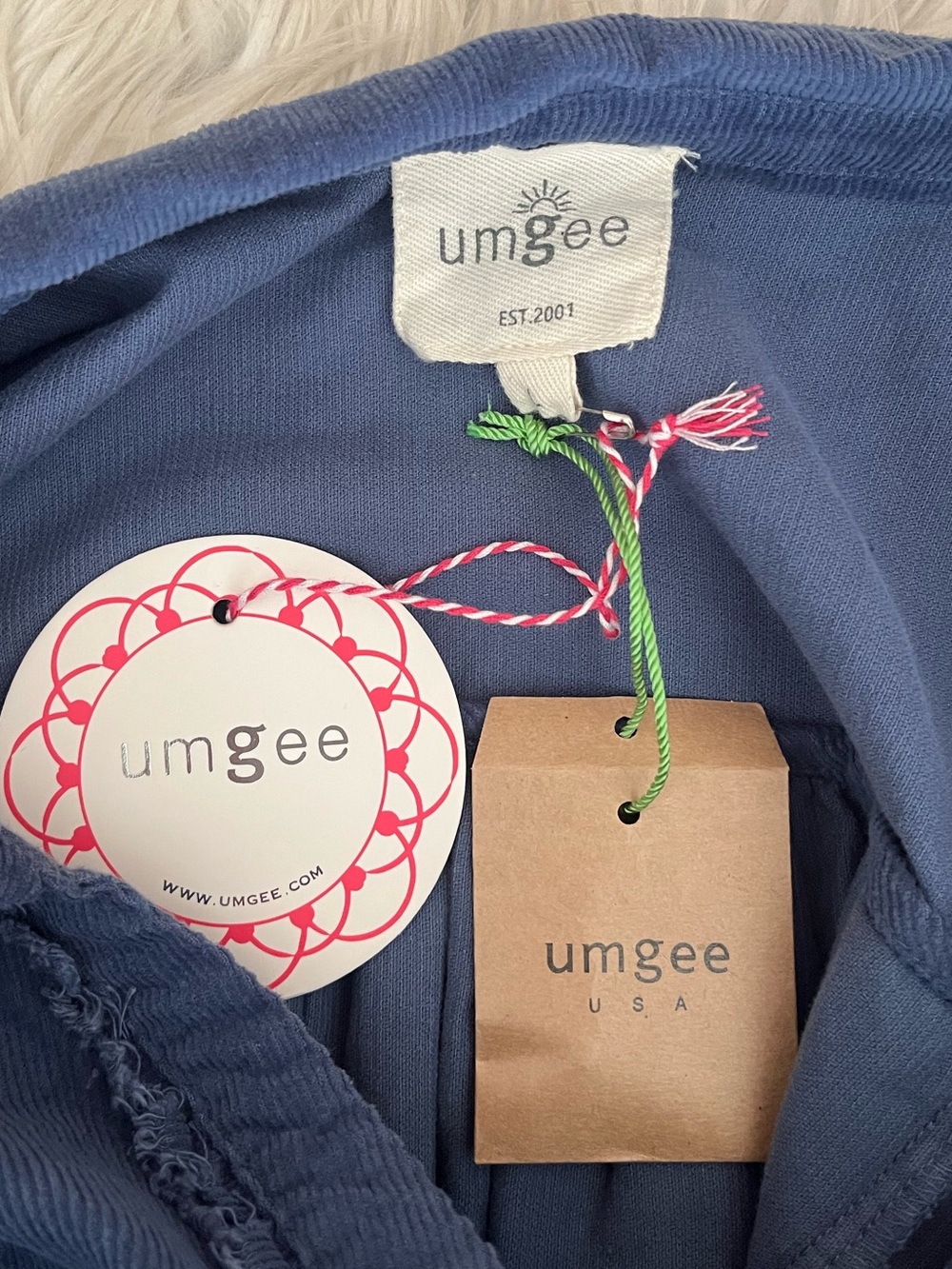 {Umgee} Corduroy Tunic Top Relaxed Fit with Peplum Hem in Blue - Large - NWT - Picture 10 of 10